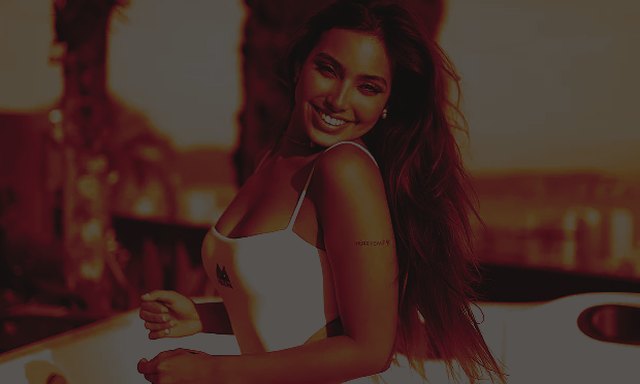 Vanessa Lopes — BR · 30.9M TikTok + 15M IG